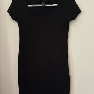 Classic Black Scoop Neck Bodycon Dress